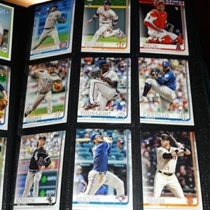500 of today's all star baseball players cards